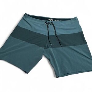 Billabong Tribong Airlite Board Shorts Mens 40 Teal Navy Blue Colorblock